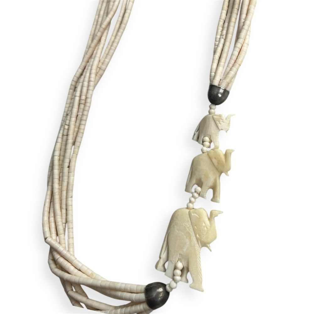 Vintage Tribal Carved Bone Elephant Jewelry Set - Picture 5 of 9